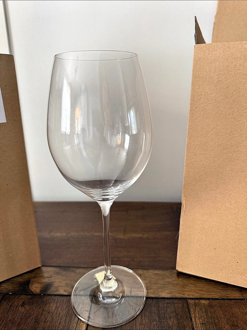 Crate & Barrel Oregon Red Wine Glass 21 oz Glasses 2 Sets of 4